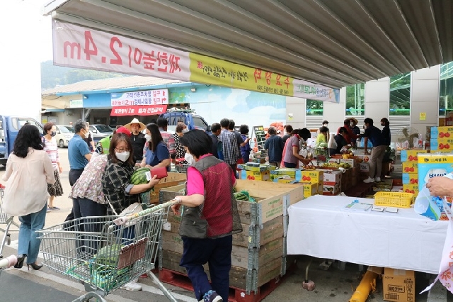 수요장터(5월~10월) 대표 이미지